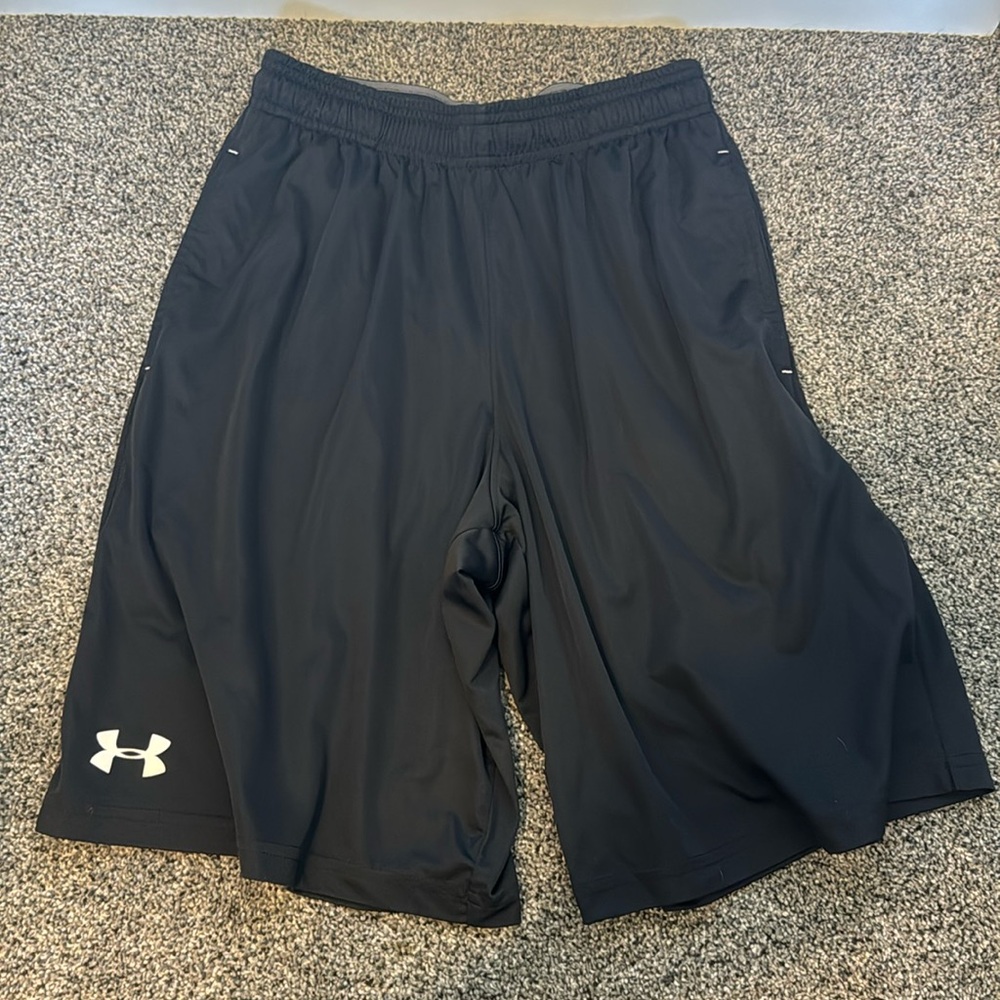 Men’s under armor shorts